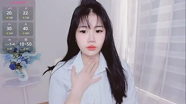 Snapshot of -Rose-Lucky- chatting on October 2025 01:17:02 AM -Rose-Lucky- online show from October 2025 01:17:02 AM