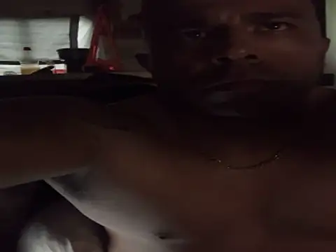 Rcarrasco15 online show from January 2026 08:33:01 PM