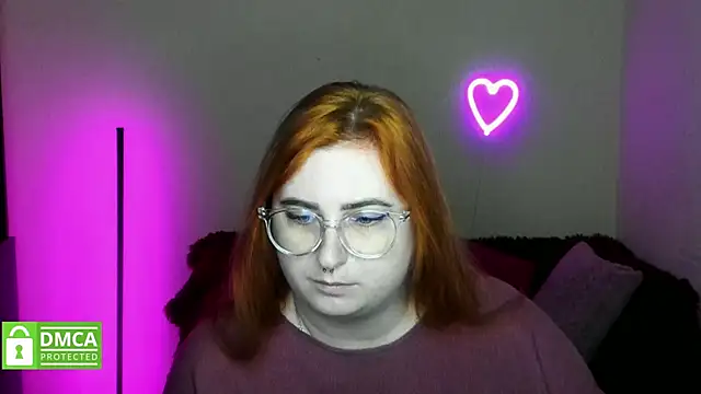 Snapshot of Alicia_love00 chatting on October 2025 11:22:01 AM Alicia love00 online show from October 2025 11:22:01 AM