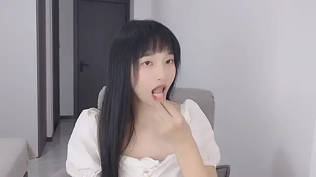 Lisa-3333 online show from September 2025 01:55:02 PM