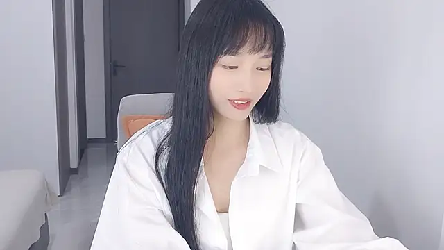 Lisa-3333 online show from November 2025 01:49:02 PM