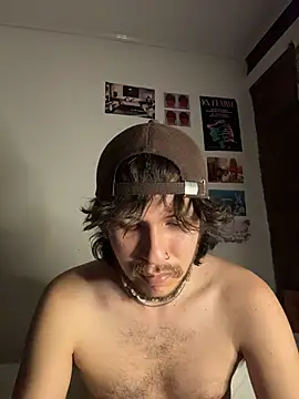 Snapshot of Luxx_14 chatting on September 2025 01:20:02 AM Luxx 14 online show from September 2025 01:20:02 AM