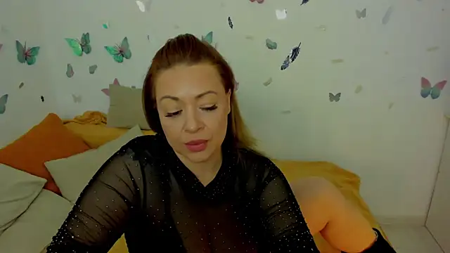 emmamaturre online show from March 2026 09:44:01 AM