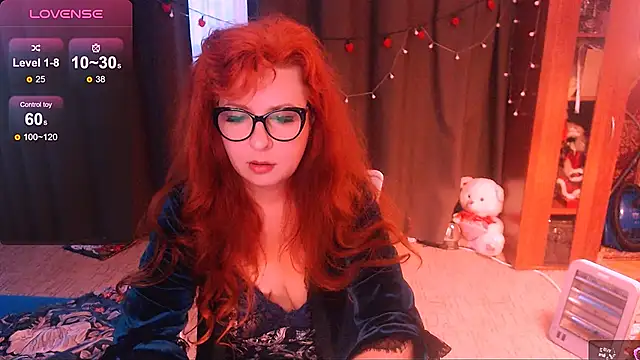 Crystal2207 online show from June 2026 01:00:02 AM