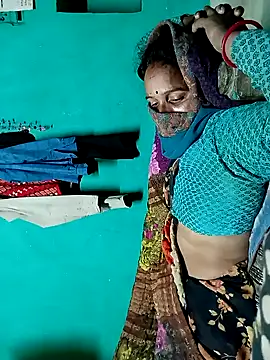 Snapshot of Hot_ginny chatting on November 2025 10:42:02 PM Hot ginny online show from November 2025 10:42:02 PM