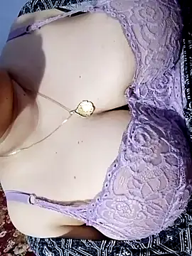 Snapshot of Hnonasix89 chatting on March 2026 07:58:01 AM Hnonasix89 online show from March 2026 07:58:01 AM