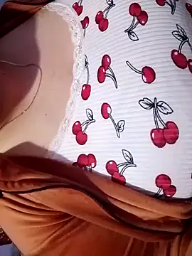 Snapshot of Hnonasix89 chatting on March 2026 03:53:02 AM Hnonasix89 online show from March 2026 03:53:02 AM