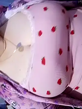 Snapshot of Hnonasix89 chatting on April 2026 11:41:01 AM Hnonasix89 online show from April 2026 11:41:01 AM