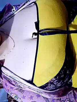 Snapshot of Hnonasix89 chatting on April 2026 07:03:02 AM Hnonasix89 online show from April 2026 07:03:02 AM