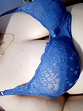 Snapshot of Hnonasix89 chatting on April 2026 08:35:02 PM Hnonasix89 online show from April 2026 08:35:02 PM