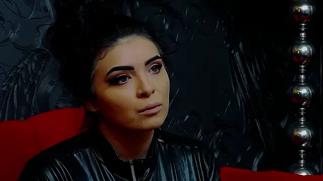 DevashaQueenX online show from April 2026 06:58:01 AM