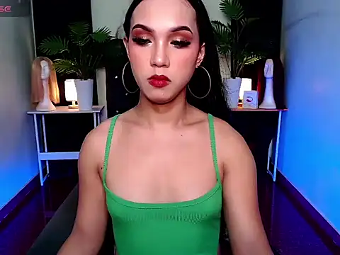 Snapshot of UrasianBIGcock696 chatting on October 2025 07:38:01 AM UrasianBIGcock696 online show from October 2025 07:38:01 AM