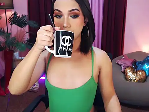 Snapshot of UrasianBIGcock696 chatting on October 2025 04:40:02 PM UrasianBIGcock696 online show from October 2025 04:40:02 PM