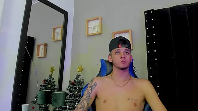 Snapshot of Mathewboy1 chatting on December 2025 07:14:02 AM Mathewboy1 online show from December 2025 07:14:02 AM