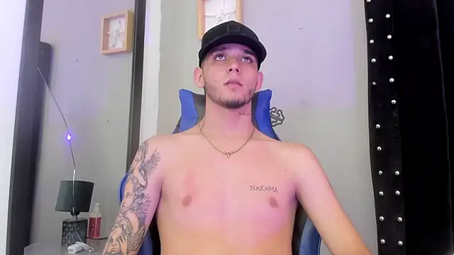 Snapshot of Mathewboy1 chatting on January 2026 07:48:01 PM Mathewboy1 online show from January 2026 07:48:01 PM