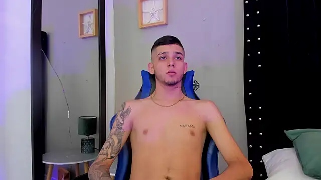 Snapshot of Mathewboy1 chatting on January 2026 12:20:01 PM Mathewboy1 online show from January 2026 12:20:01 PM