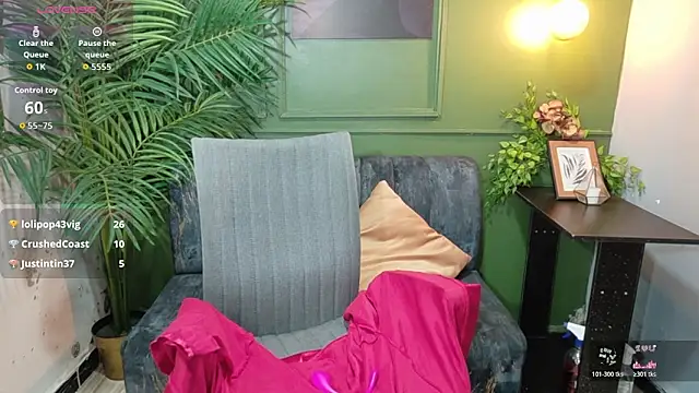 sweety smilee online show from February 2026 07:40:01 AM