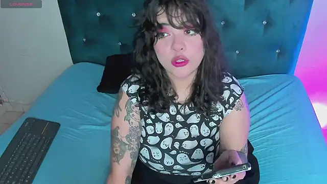 keith cute online show from March 2026 07:21:02 PM