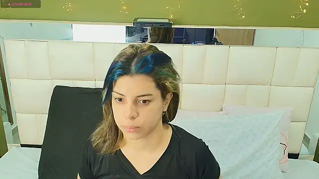 gisell gomez online show from September 2025 12:16:01 PM