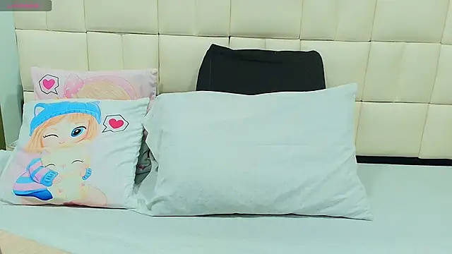 gisell gomez online show from October 2025 11:12:02 AM