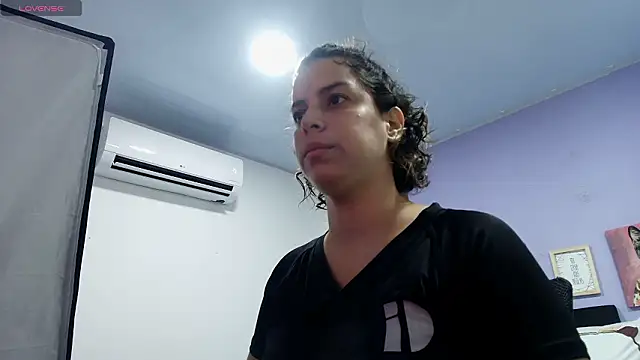 gisell gomez online show from March 2026 08:36:01 PM