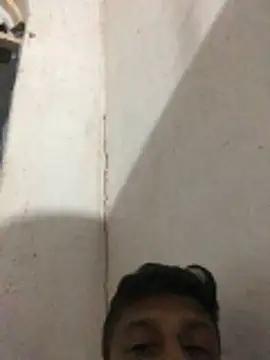 Bullboy8in online show from December 2025 04:56:01 PM