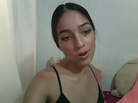 Snapshot of __Milulove__ chatting on February 2026 03:01:01 PM Milulove online show from February 2026 03:01:01 PM