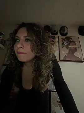 Chicagobabe online show from February 2026 11:33:01 AM