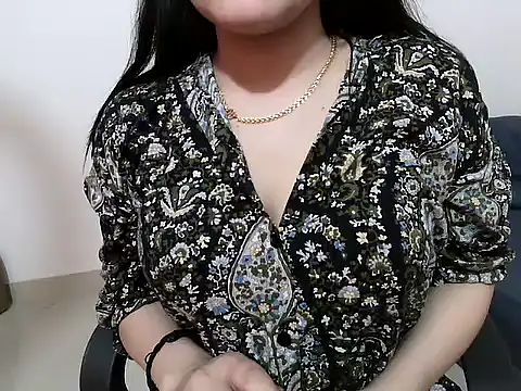 Snapshot of Hazel_Angel chatting on October 2025 01:59:01 AM Hazel Angel online show from October 2025 01:59:01 AM