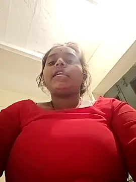 Hot crety online show from October 2025 03:25:01 PM