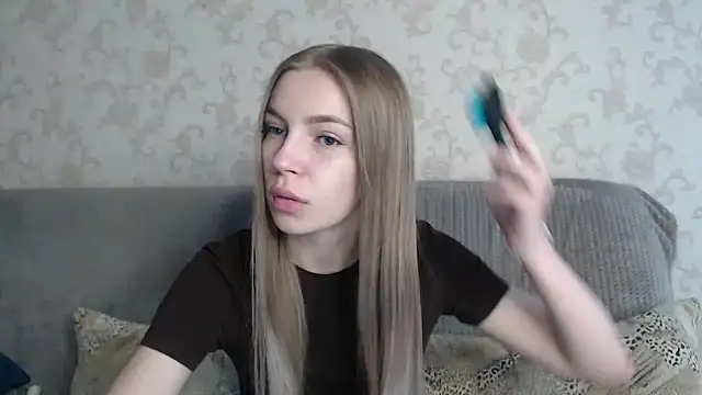 HitGyrl online show from April 2026 04:48:01 AM