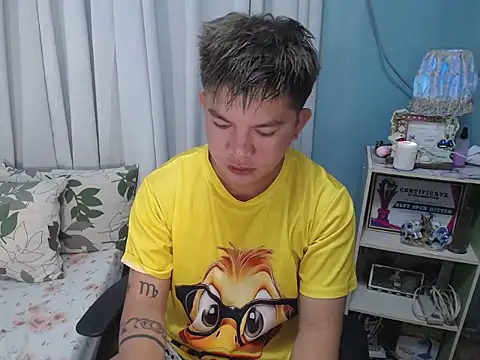 Fuckboii intown online show from December 2025 01:44:02 AM