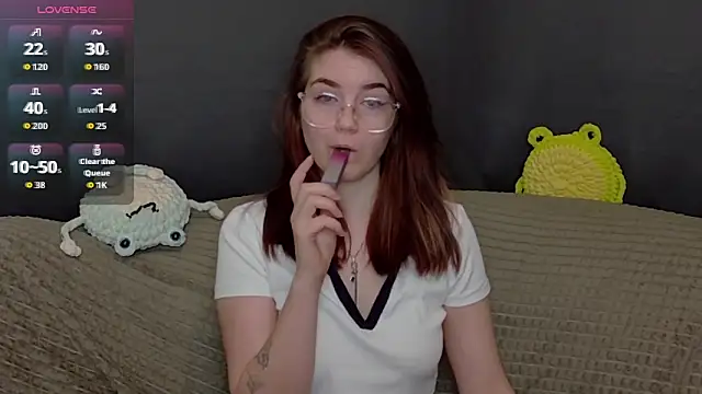 ElzaBlis online show from November 2025 03:04:01 PM