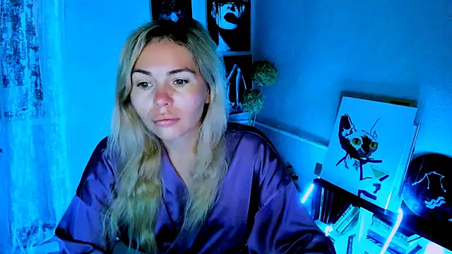LoraBoyar online show from July 2026 01:02:02 AM