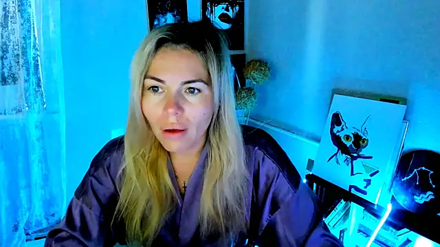 LoraBoyar online show from July 2026 02:27:01 AM