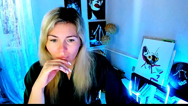 LoraBoyar online show from July 2026 02:36:02 AM