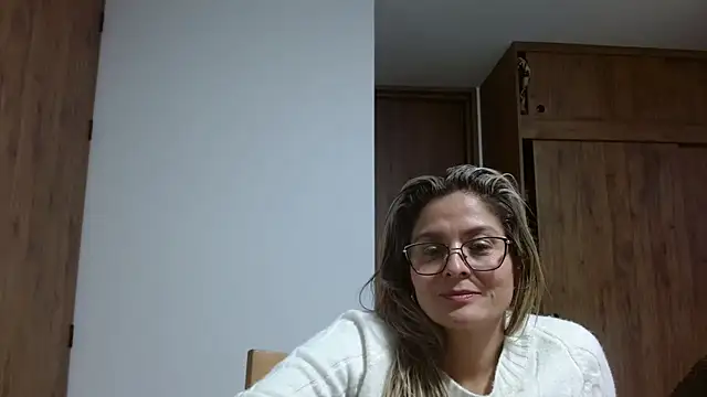 linda-mature43 online show from November 2025 01:28:02 AM