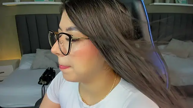 anagil  online show from April 2026 02:18:02 PM