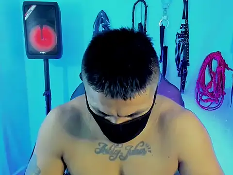 Snapshot of zeus_7777 chatting on November 2025 08:04:02 AM zeus 7777 online show from November 2025 08:04:02 AM