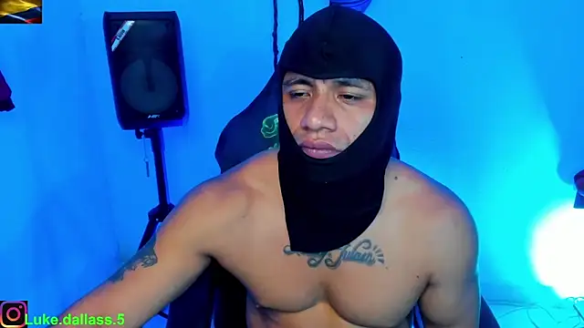 Snapshot of zeus_7777 chatting on December 2025 01:02:02 AM zeus 7777 online show from December 2025 01:02:02 AM