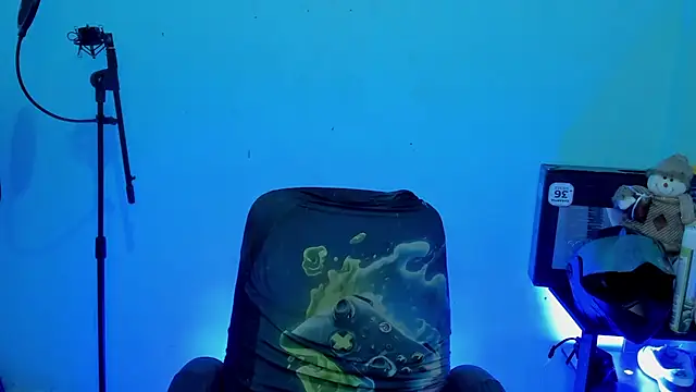 zeus 7777 online show from April 2026 10:27:02 AM