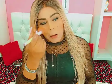 Snapshot of macgenta_drackk chatting on January 2026 10:48:02 PM macgenta drackk online show from January 2026 10:48:02 PM