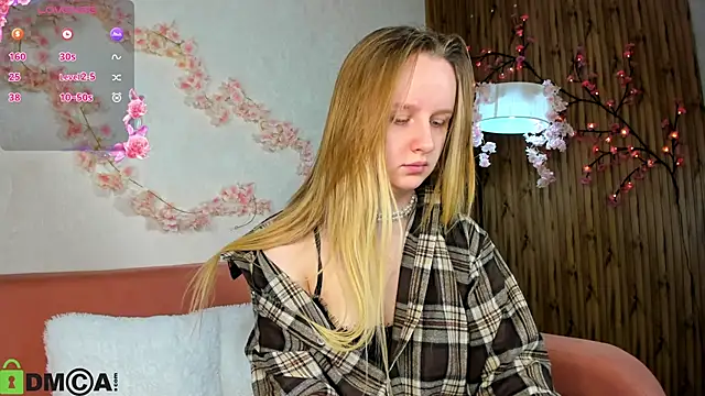 Snapshot of Rina_Panic chatting on September 2025 12:02:02 AM Rina Panic online show from September 2025 12:02:02 AM