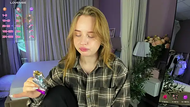 Rina Panic online show from July 2026 12:31:01 AM
