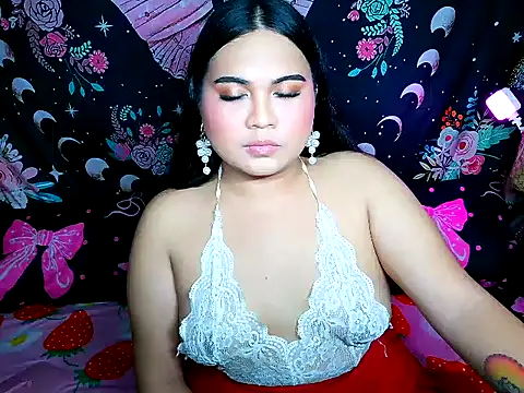 YourThicc bella online show from May 2026 04:48:02 PM
