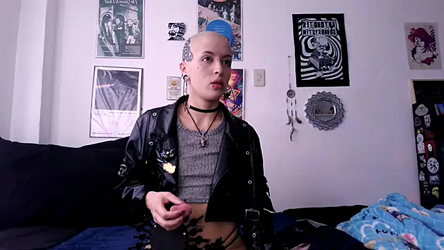 plutonbluemooon333 online show from October 2025 09:38:01 PM