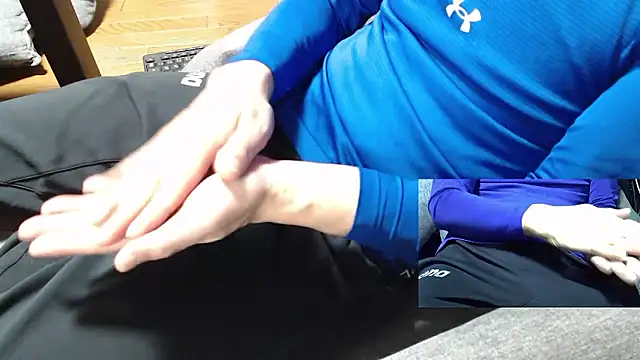 Yasu2000 online show from February 2026 10:56:01 AM