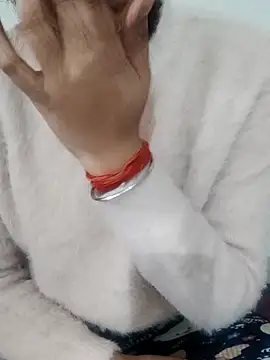 Snapshot of NAIRA5677 chatting on November 2025 07:41:02 AM NAIRA5677 online show from November 2025 07:41:02 AM