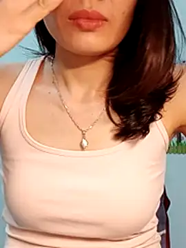 Hinna x online show from March 2026 02:55:01 PM