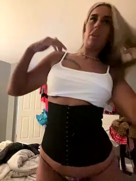 EllieMaeBaby online show from November 2025 05:56:01 PM